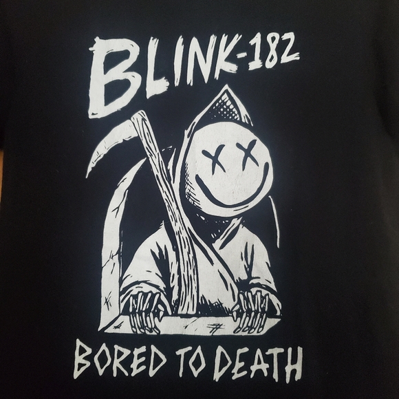 Blink-182 tshirt - Picture 2 of 3